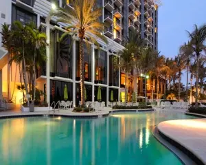 HOTEL RESORT